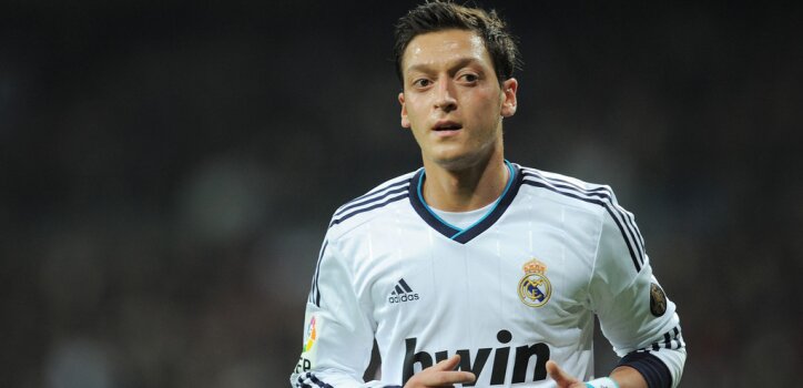 Mesut+Ozil+Real+Madrid+CF+v+Athletic+Club+gUbt5U87e1ax